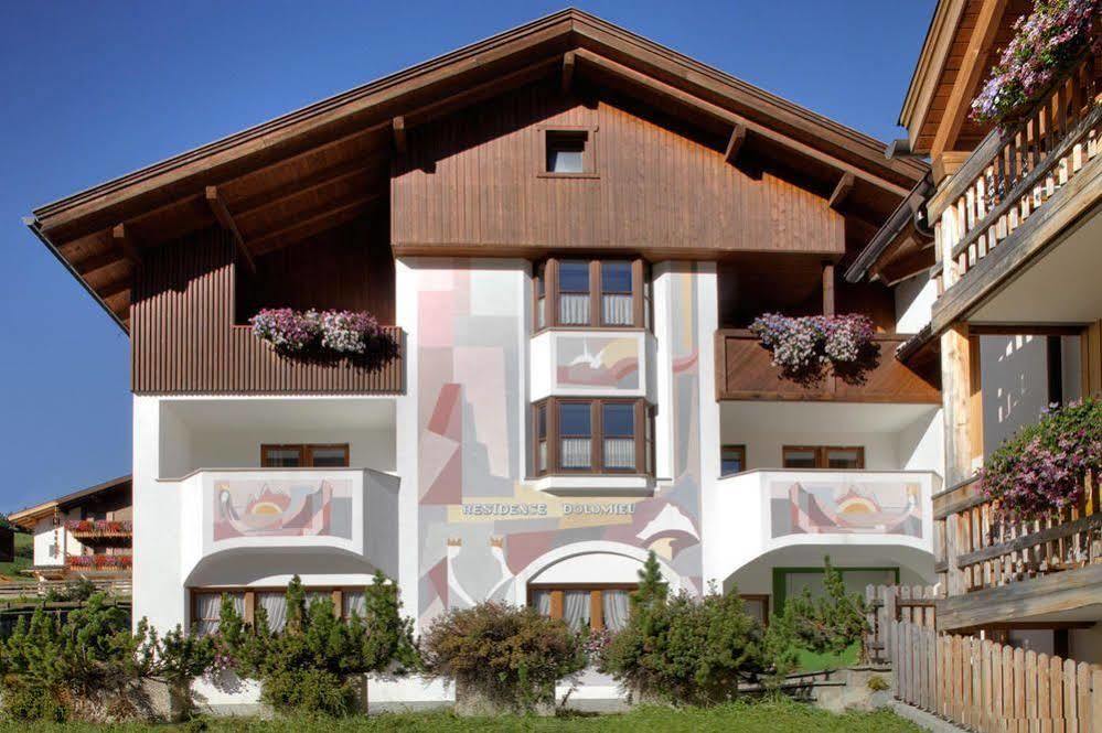 Residence Dolomieu San Cassiano  Exterior photo